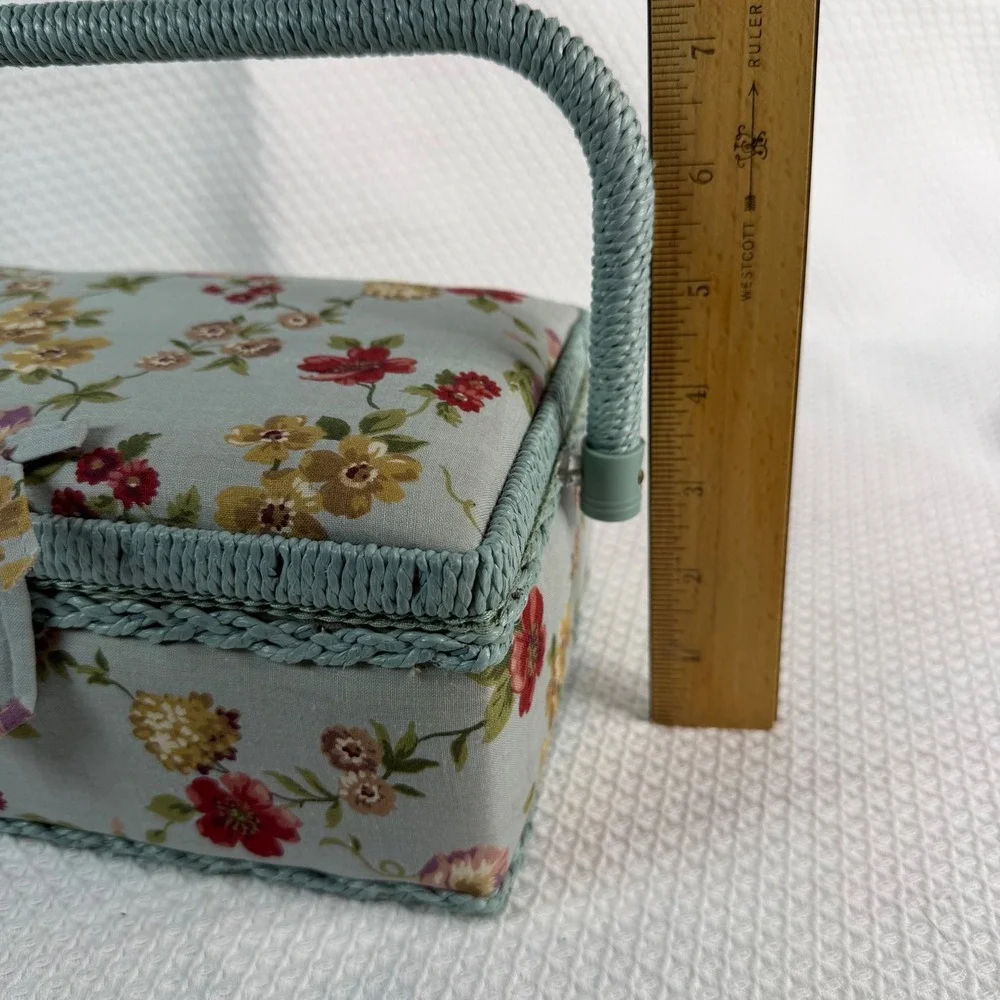 Vintage Floral Sewing Basket Woven Wicker Trim Removable Tray Light Blue Large